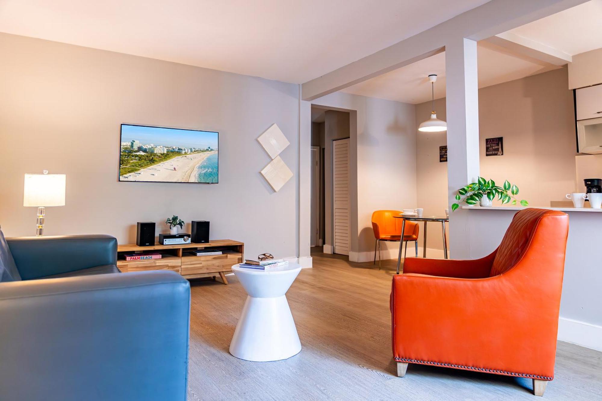 Beachside All Suites Hotel Маямі-Біч Екстер'єр фото